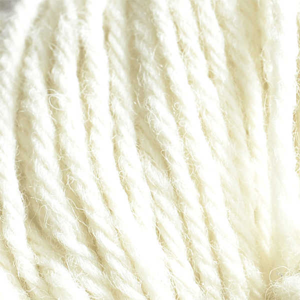 4-trådigt Svensk-ullgarn